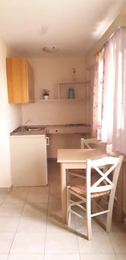 Stelianesis Nikos Aprts Apartment Lassi  Ngoại thất bức ảnh